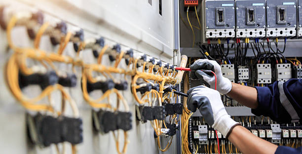 Professional Electrician technician working in Jefferson, MD